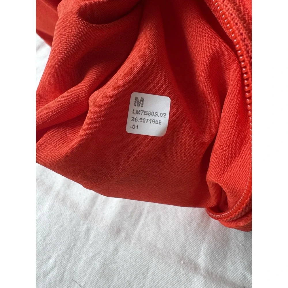 New Lululemon Medium Pace Breaker Short 7